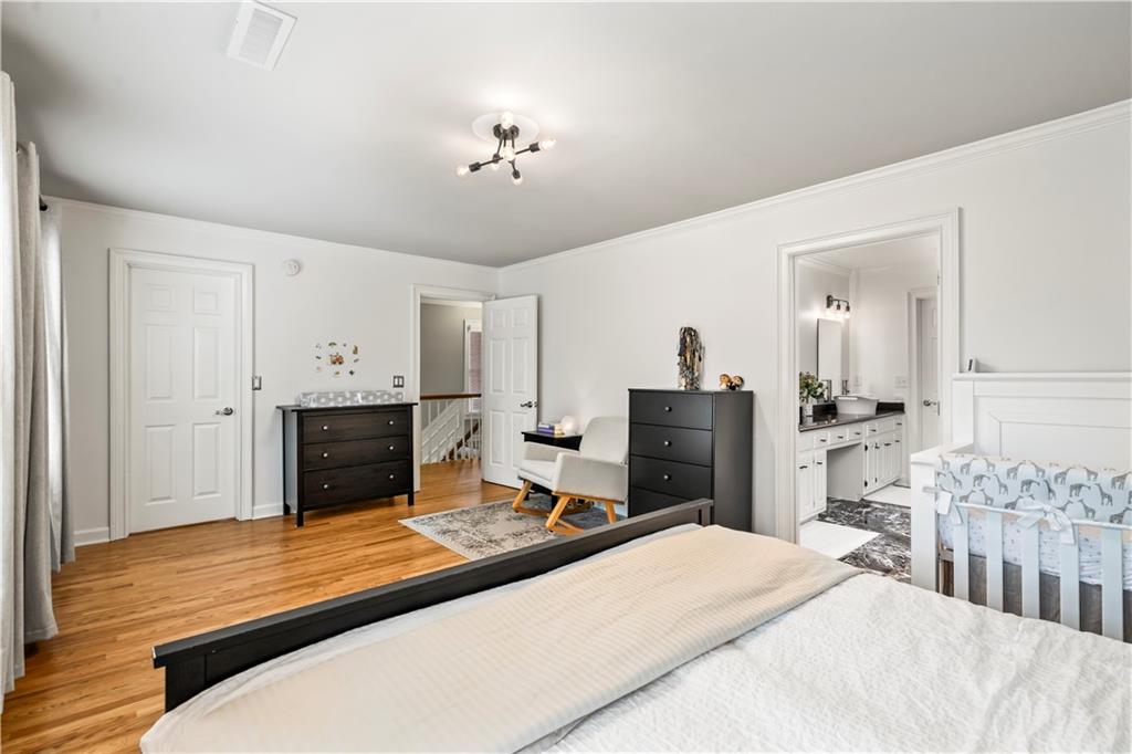 7155 Roswell Road Unit 15, Sandy Springs, Georgia 30328, 3 Bedrooms Bedrooms, ,3 BathroomsBathrooms,Residential,Sold,7155 Roswell Road Unit 15,7275298