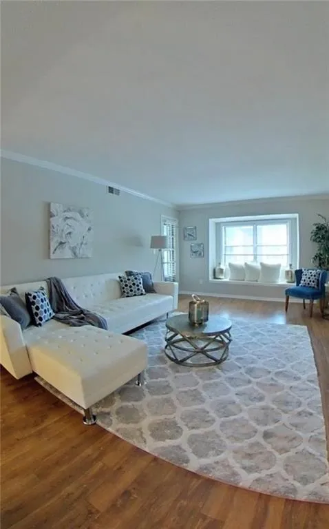6851 Roswell Road Ne Unit Q14, Sandy Springs, Georgia 30328, 3 Bedrooms Bedrooms, ,2 BathroomsBathrooms,Residential,Sold,6851 Roswell Road Ne Unit Q14,6661341