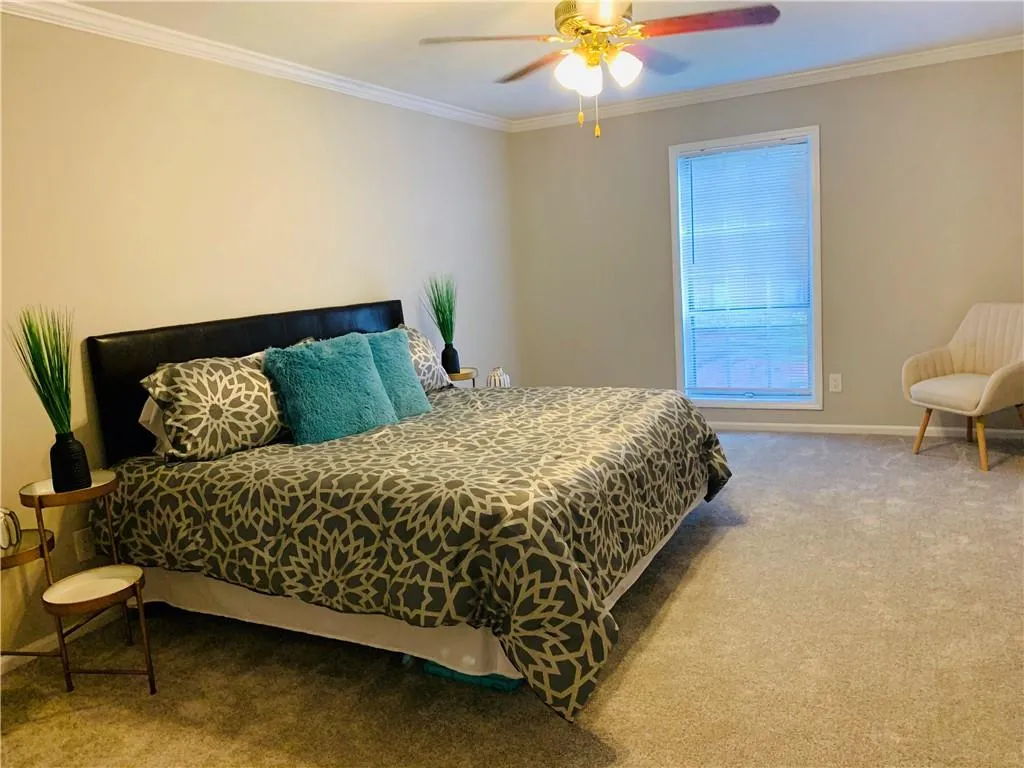 6851 Roswell Road Ne Unit Q14, Sandy Springs, Georgia 30328, 3 Bedrooms Bedrooms, ,2 BathroomsBathrooms,Residential,Sold,6851 Roswell Road Ne Unit Q14,6661341