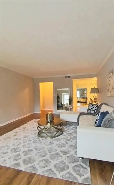 6851 Roswell Road Ne Unit Q14, Sandy Springs, Georgia 30328, 3 Bedrooms Bedrooms, ,2 BathroomsBathrooms,Residential,Sold,6851 Roswell Road Ne Unit Q14,6661341
