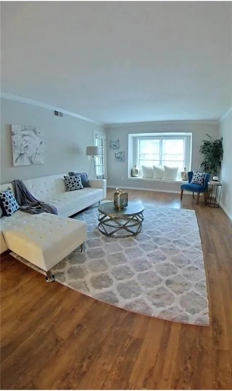 6851 Roswell Road Ne Unit Q14, Sandy Springs, Georgia 30328, 3 Bedrooms Bedrooms, ,2 BathroomsBathrooms,Residential,Sold,6851 Roswell Road Ne Unit Q14,6661341