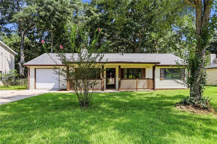 3772 Charlotte Drive, Rex, Georgia 30273