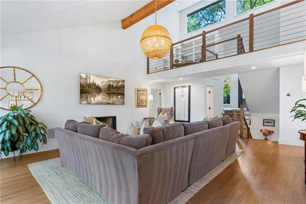 2-story Open Concept Great Room with Fireplace