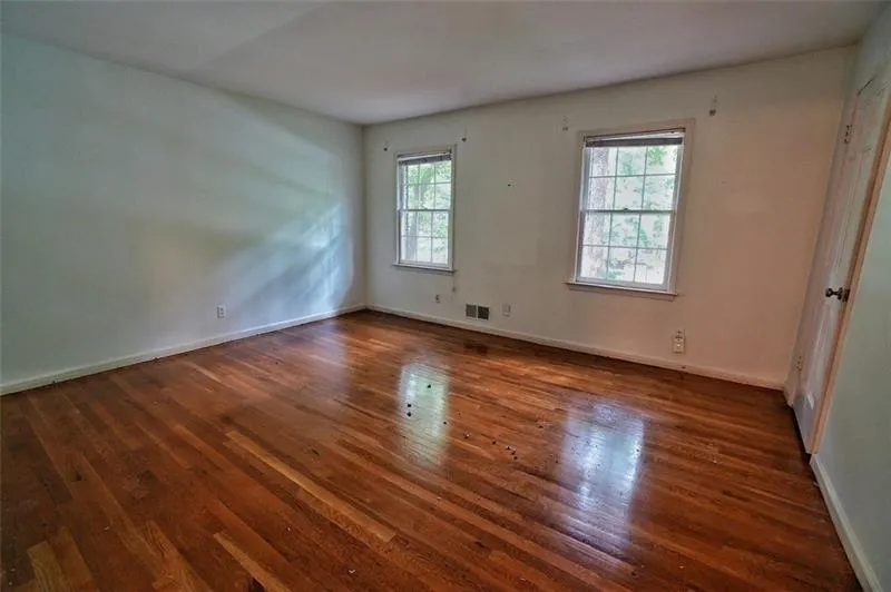 7195 Hunters Branch Drive, Sandy Springs, Georgia 30328, 4 Bedrooms Bedrooms, ,3 BathroomsBathrooms,Residential,Sold,7195 Hunters Branch Drive,6798790