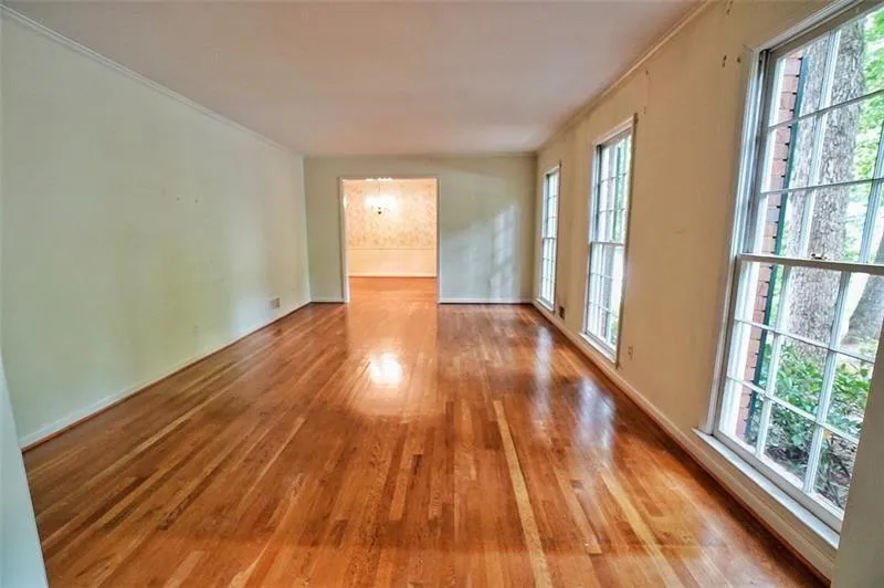 7195 Hunters Branch Drive, Sandy Springs, Georgia 30328, 4 Bedrooms Bedrooms, ,3 BathroomsBathrooms,Residential,Sold,7195 Hunters Branch Drive,6798790