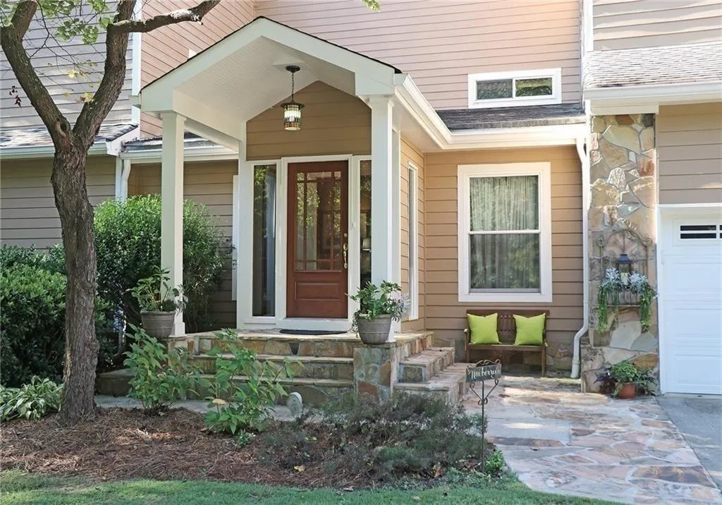 205 Seville Chase, Sandy Springs, Georgia 30328, 4 Bedrooms Bedrooms, ,4 BathroomsBathrooms,Residential,Sold,205 Seville Chase,6715837 205 Seville Chase, Sandy Springs, Georgia 30328, 4 Bedrooms Bedrooms, ,4 BathroomsBathrooms,Residential,Sold,205 Seville Chase,6715837