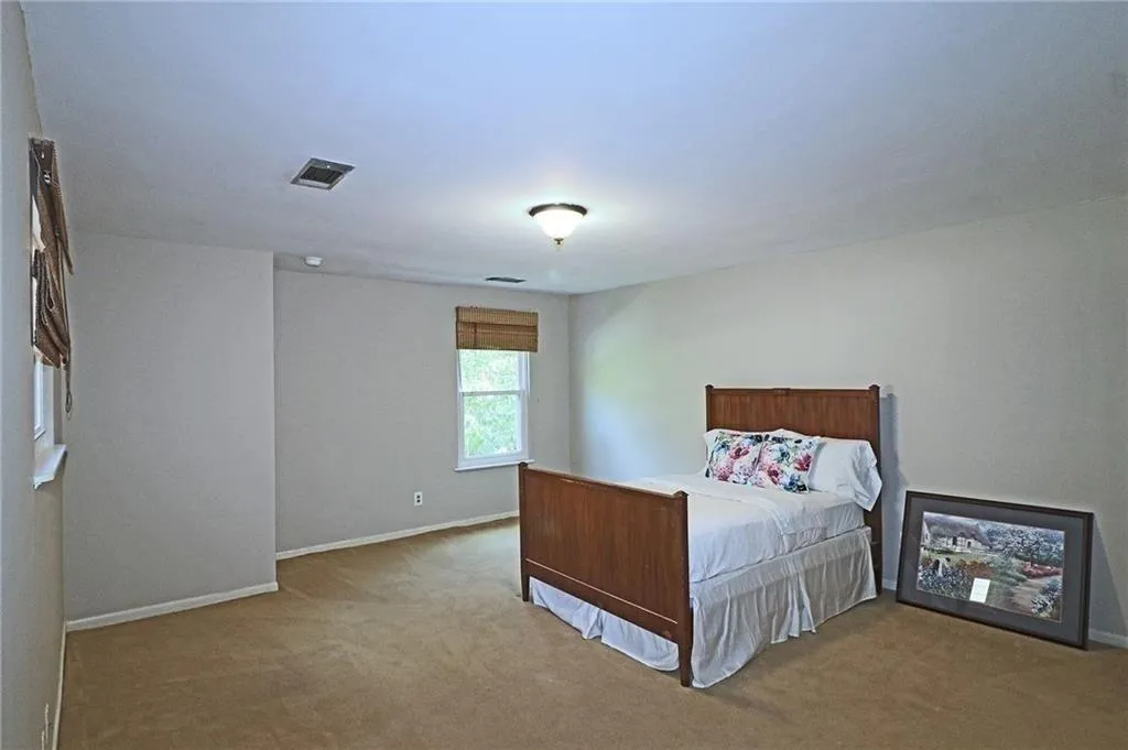 205 Seville Chase, Sandy Springs, Georgia 30328, 4 Bedrooms Bedrooms, ,4 BathroomsBathrooms,Residential,Sold,205 Seville Chase,6715837