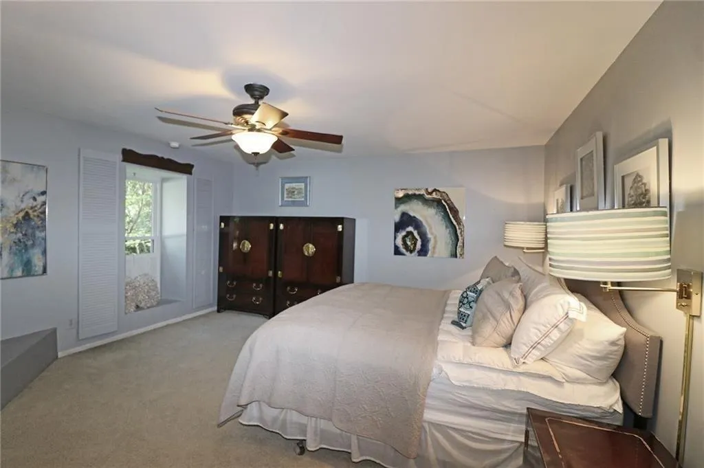 205 Seville Chase, Sandy Springs, Georgia 30328, 4 Bedrooms Bedrooms, ,4 BathroomsBathrooms,Residential,Sold,205 Seville Chase,6715837