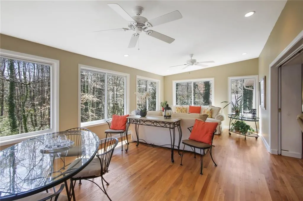 7455 Twin Branch Road, Sandy Springs, Georgia 30328, 6 Bedrooms Bedrooms, ,3 BathroomsBathrooms,Residential,Sold,7455 Twin Branch Road,7020236