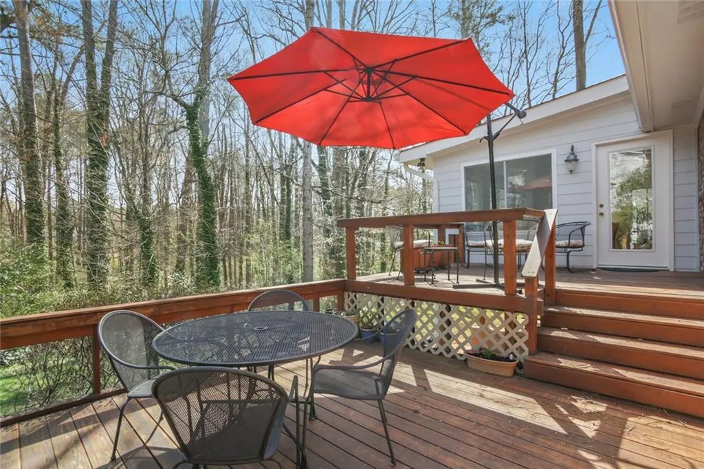 7455 Twin Branch Road, Sandy Springs, Georgia 30328, 6 Bedrooms Bedrooms, ,3 BathroomsBathrooms,Residential,Sold,7455 Twin Branch Road,7020236