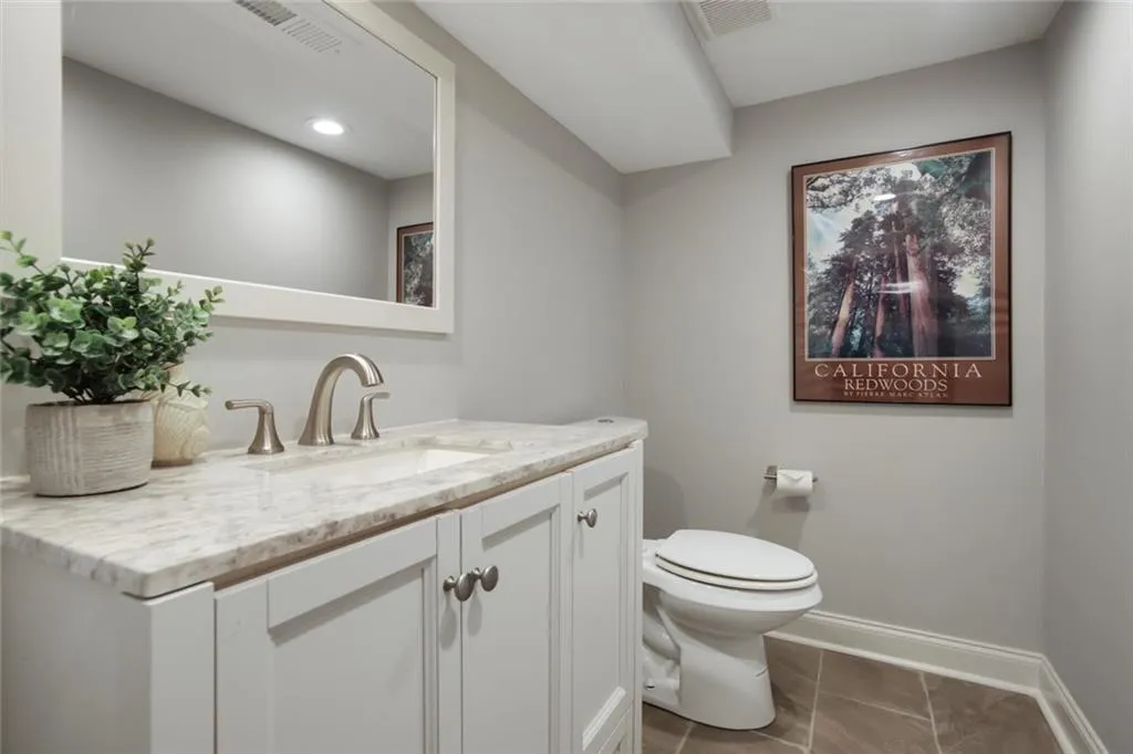 7455 Twin Branch Road, Sandy Springs, Georgia 30328, 6 Bedrooms Bedrooms, ,3 BathroomsBathrooms,Residential,Sold,7455 Twin Branch Road,7020236