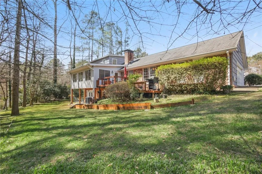 7455 Twin Branch Road, Sandy Springs, Georgia 30328, 6 Bedrooms Bedrooms, ,3 BathroomsBathrooms,Residential,Sold,7455 Twin Branch Road,7020236