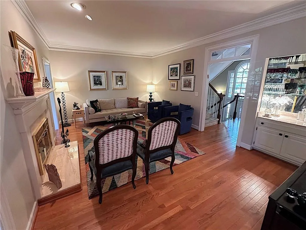 7155 Roswell Road Unit 44, Sandy Springs, Georgia 30328, 3 Bedrooms Bedrooms, ,2 BathroomsBathrooms,Residential,Sold,7155 Roswell Road Unit 44,7414752