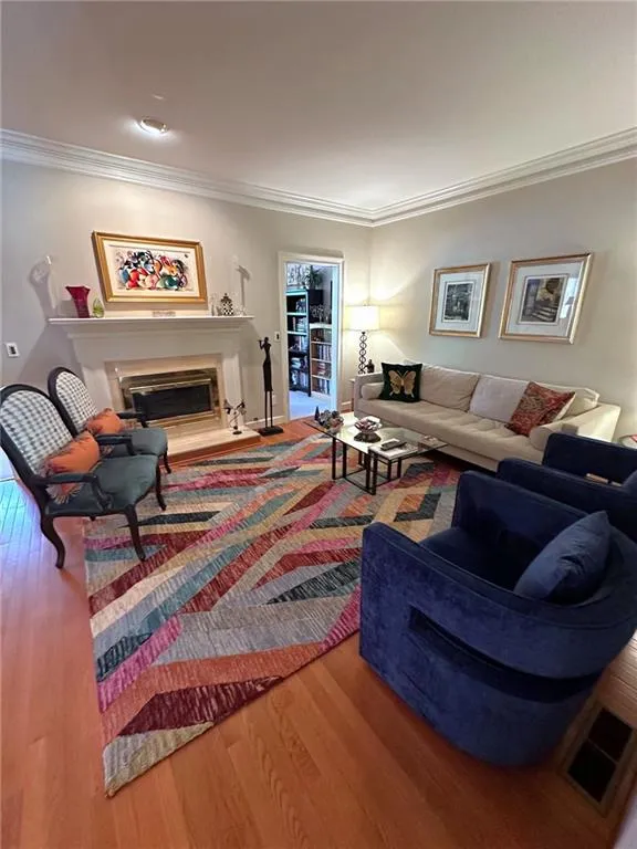7155 Roswell Road Unit 44, Sandy Springs, Georgia 30328, 3 Bedrooms Bedrooms, ,2 BathroomsBathrooms,Residential,Sold,7155 Roswell Road Unit 44,7414752