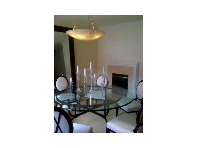 Atlanta, Georgia 30328, 3 Bedrooms Bedrooms, ,2 BathroomsBathrooms,Residential,Sold,5247449