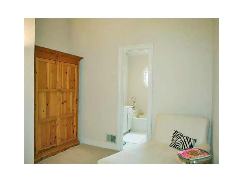 Atlanta, Georgia 30328, 3 Bedrooms Bedrooms, ,2 BathroomsBathrooms,Residential,Sold,5247449