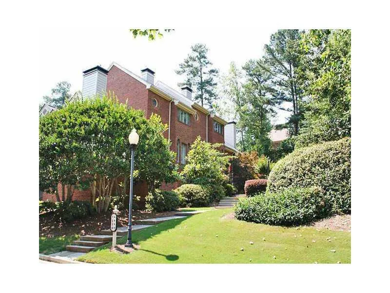 Atlanta, Georgia 30328, 3 Bedrooms Bedrooms, ,2 BathroomsBathrooms,Residential,Sold,5247449