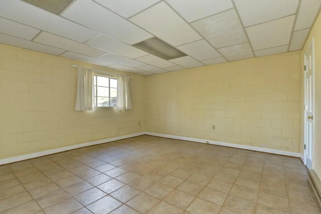 630 W Powderhorn Road, Atlanta, Georgia 30342, 3 Bedrooms Bedrooms, ,3 BathroomsBathrooms,Residential,Sold,630 W Powderhorn Road,5629587