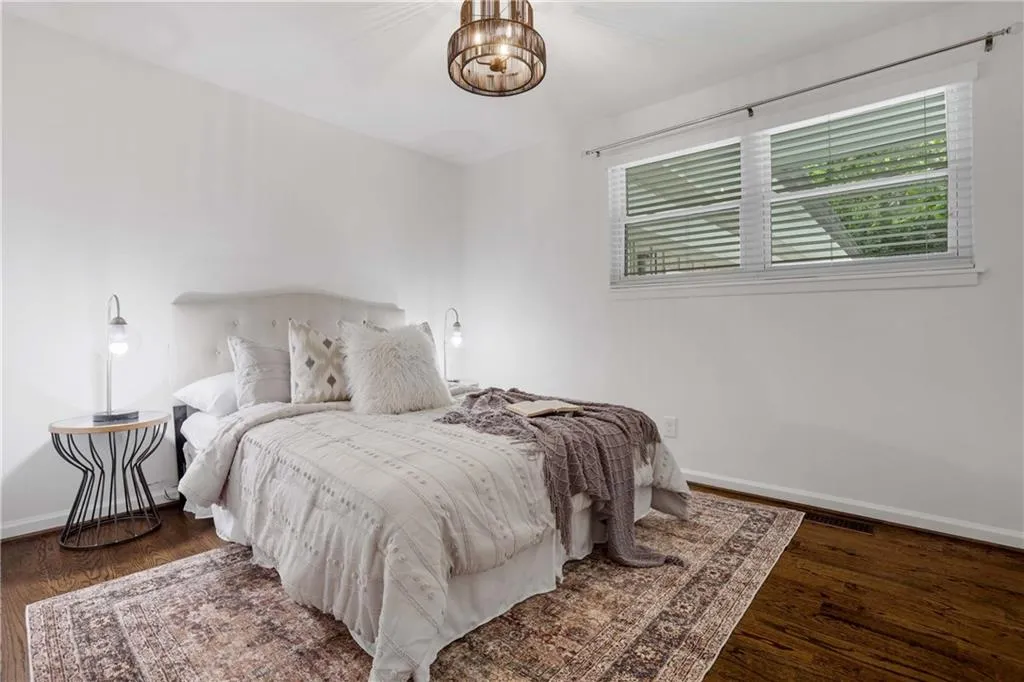 1572 Bubbling Creek Road Ne, Brookhaven, Georgia 30319, 3 Bedrooms Bedrooms, ,2 BathroomsBathrooms,Residential,For Sale,1572 Bubbling Creek Road Ne,7663262