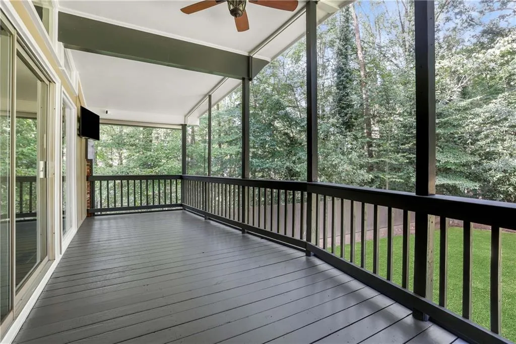 1572 Bubbling Creek Road Ne, Brookhaven, Georgia 30319, 3 Bedrooms Bedrooms, ,2 BathroomsBathrooms,Residential,For Sale,1572 Bubbling Creek Road Ne,7663262