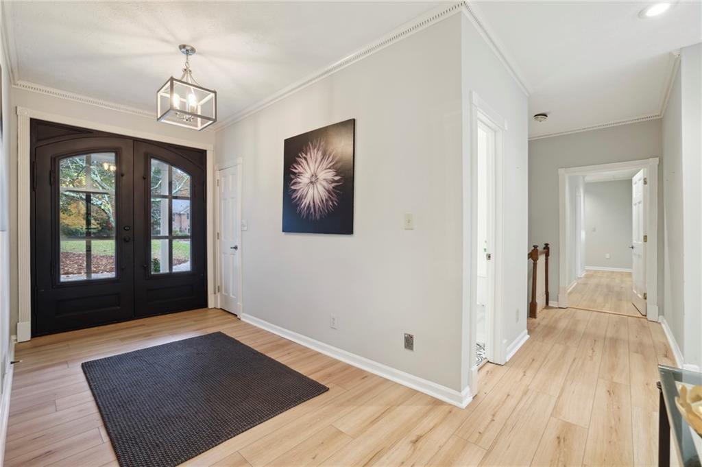 125 River Park Drive, Sandy Springs, Georgia 30328, 6 Bedrooms Bedrooms, ,3 BathroomsBathrooms,Residential,Sold,125 River Park Drive,7302090