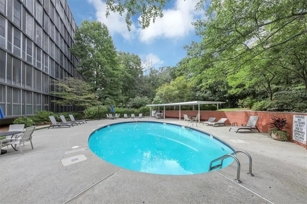 3060 Pharr Court North Nw Unit 608, Atlanta, Georgia 30305, 2 Bedrooms Bedrooms, ,1 BathroomBathrooms,Residential,For Sale,3060 Pharr Court North Nw Unit 608,7635628