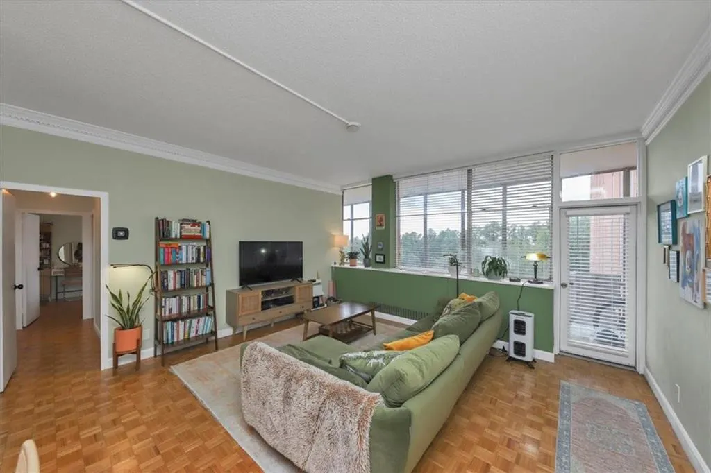 3060 Pharr Court North Nw Unit 608, Atlanta, Georgia 30305, 2 Bedrooms Bedrooms, ,1 BathroomBathrooms,Residential,For Sale,3060 Pharr Court North Nw Unit 608,7635628