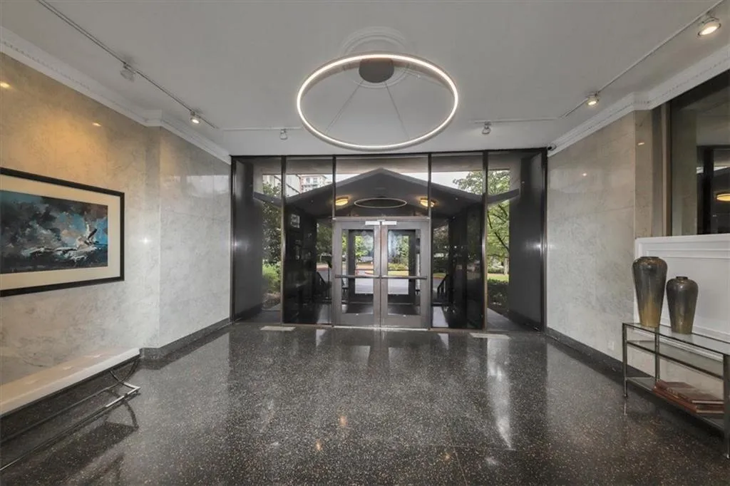 3060 Pharr Court North Nw Unit 608, Atlanta, Georgia 30305, 2 Bedrooms Bedrooms, ,1 BathroomBathrooms,Residential,For Sale,3060 Pharr Court North Nw Unit 608,7635628