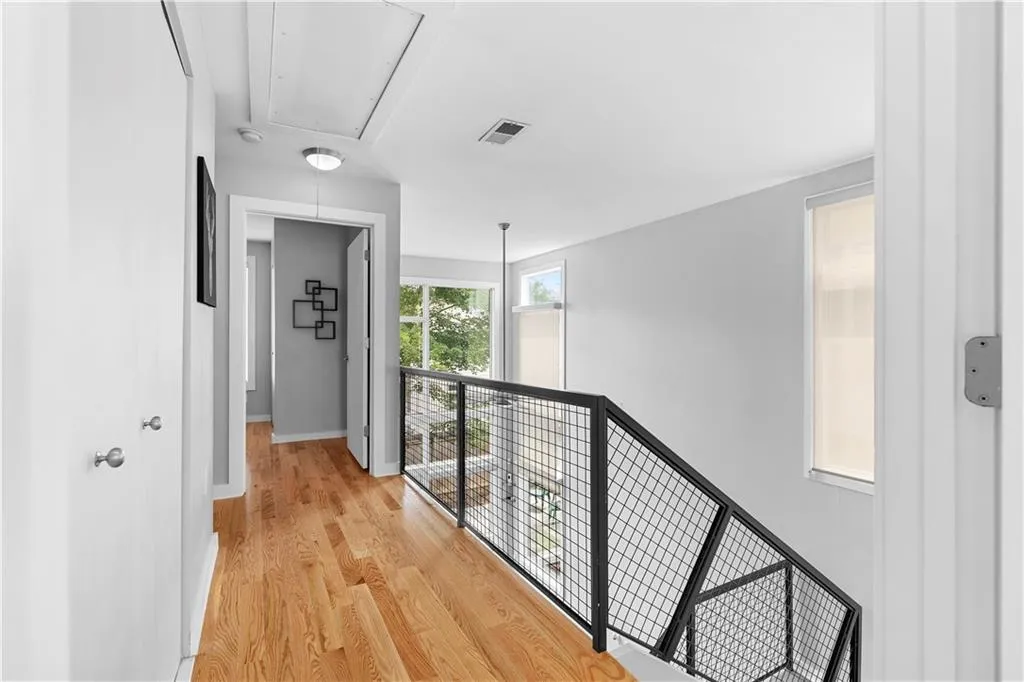 1285 Nervi Mews Nw, Atlanta, Georgia 30318, 2 Bedrooms Bedrooms, ,2 BathroomsBathrooms,Residential,For Sale,1285 Nervi Mews Nw,7634082
