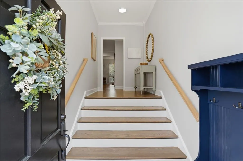 423 Jefferson Circle Unit 423, Atlanta, Georgia 30328, 3 Bedrooms Bedrooms, ,2 BathroomsBathrooms,Residential,For Sale,423 Jefferson Circle Unit 423,7736515
