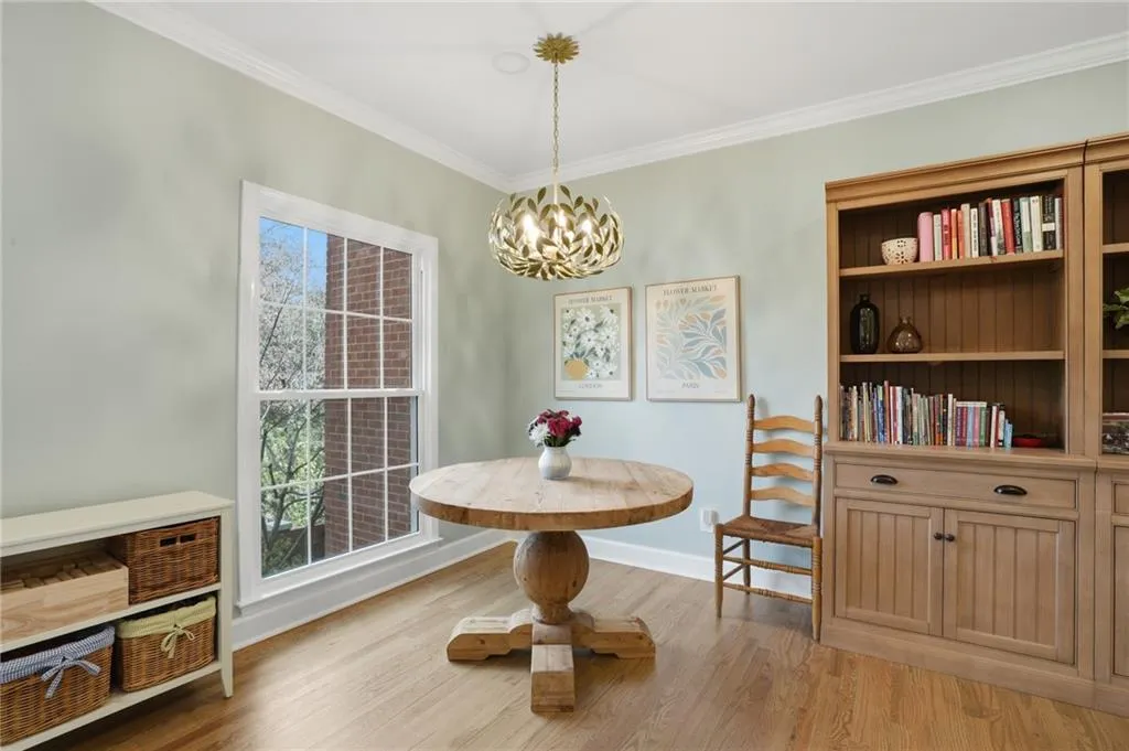 423 Jefferson Circle Unit 423, Atlanta, Georgia 30328, 3 Bedrooms Bedrooms, ,2 BathroomsBathrooms,Residential,For Sale,423 Jefferson Circle Unit 423,7736515