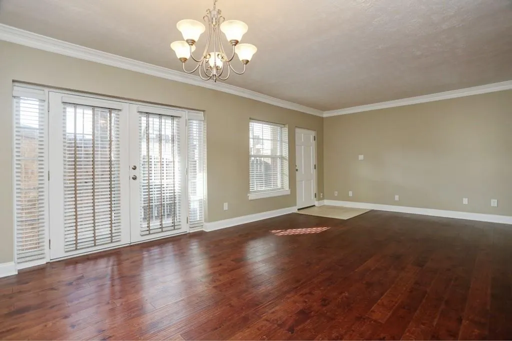6980 Roswell Road Unit K11, Atlanta, Georgia 30328, 2 Bedrooms Bedrooms, ,1 BathroomBathrooms,Residential,Sold,6980 Roswell Road Unit K11,5649203