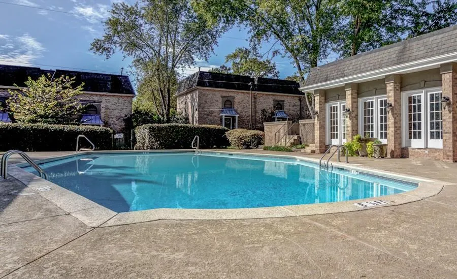6980 Roswell Road Unit K11, Atlanta, Georgia 30328, 2 Bedrooms Bedrooms, ,1 BathroomBathrooms,Residential,Sold,6980 Roswell Road Unit K11,5649203