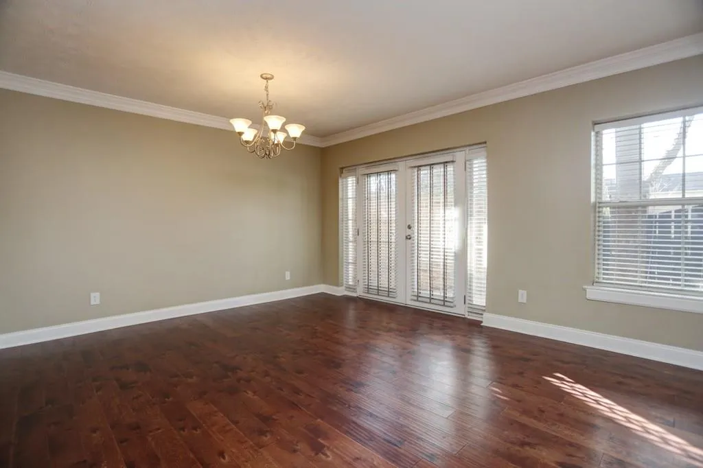 6980 Roswell Road Unit K11, Atlanta, Georgia 30328, 2 Bedrooms Bedrooms, ,1 BathroomBathrooms,Residential,Sold,6980 Roswell Road Unit K11,5649203