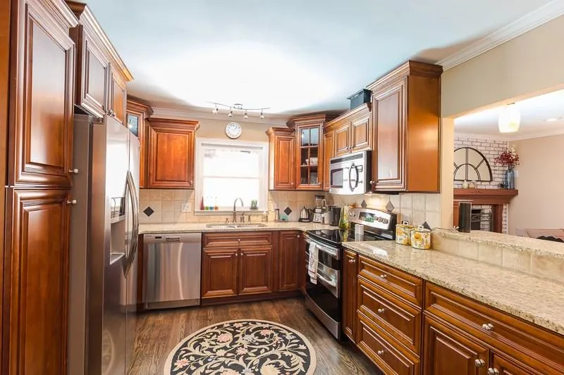 524 Colewood Way, Atlanta, Georgia 30328, 3 Bedrooms Bedrooms, ,2 BathroomsBathrooms,Residential,Sold,524 Colewood Way,6023773
