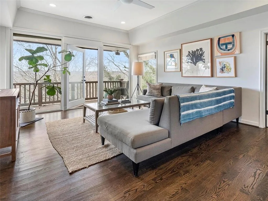 245 River North Drive, Sandy Springs, Georgia 30328, 5 Bedrooms Bedrooms, ,3 BathroomsBathrooms,Residential,Sold,245 River North Drive,6996539