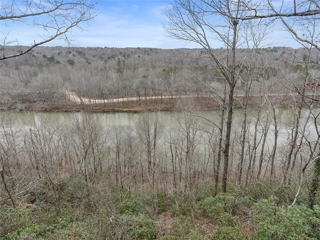 245 River North Drive, Sandy Springs, Georgia 30328, 5 Bedrooms Bedrooms, ,3 BathroomsBathrooms,Residential,Sold,245 River North Drive,6996539