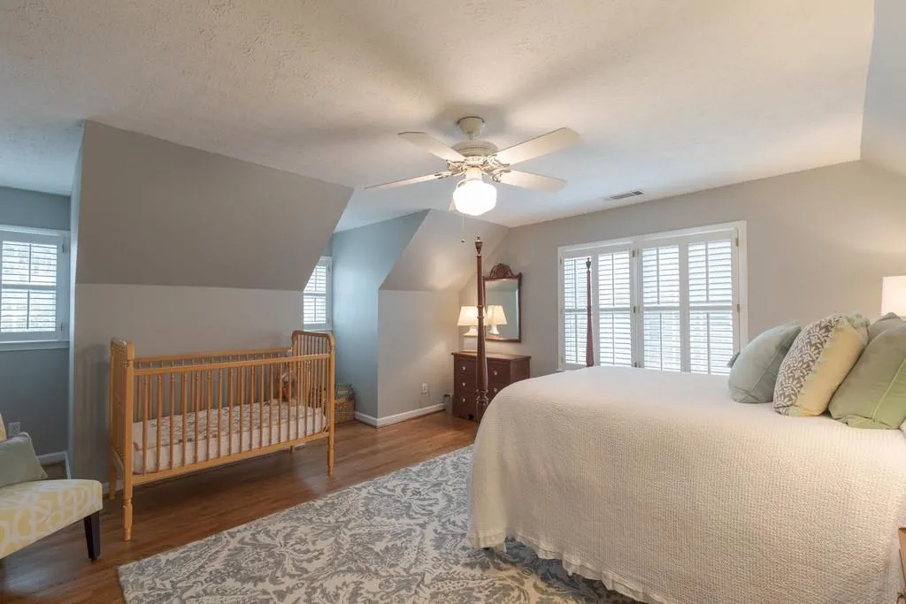 330 Skyridge Drive, Sandy Springs, Georgia 30350, 4 Bedrooms Bedrooms, ,3 BathroomsBathrooms,Residential,Sold,330 Skyridge Drive,6670153