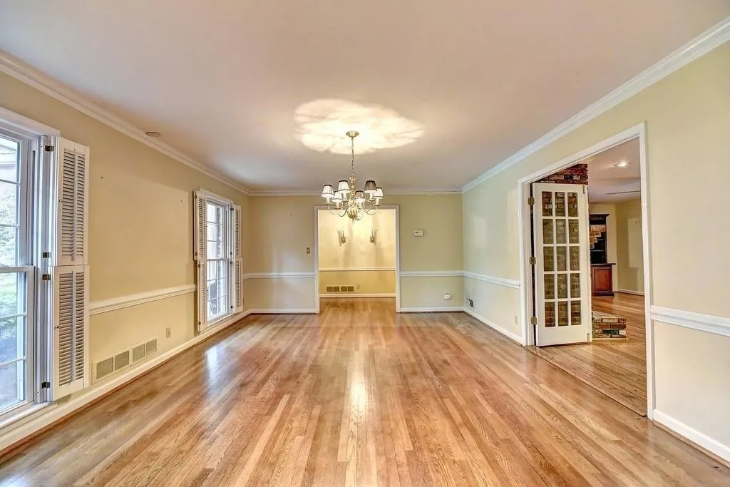 4740 Cherrywood Lane, Atlanta, Georgia 30342, 4 Bedrooms Bedrooms, ,3 BathroomsBathrooms,Residential,Sold,4740 Cherrywood Lane,6534182