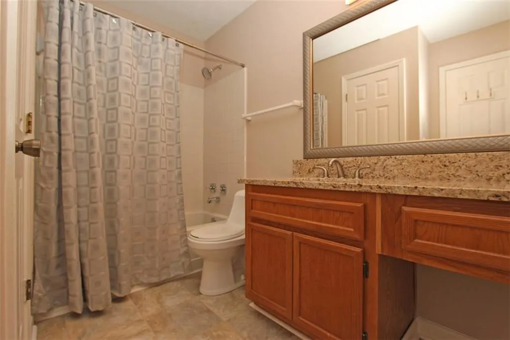308 Gettysburg Place Unit 308, Sandy Springs, Georgia 30350, 2 Bedrooms Bedrooms, ,2 BathroomsBathrooms,Residential,Sold,308 Gettysburg Place Unit 308,5800208