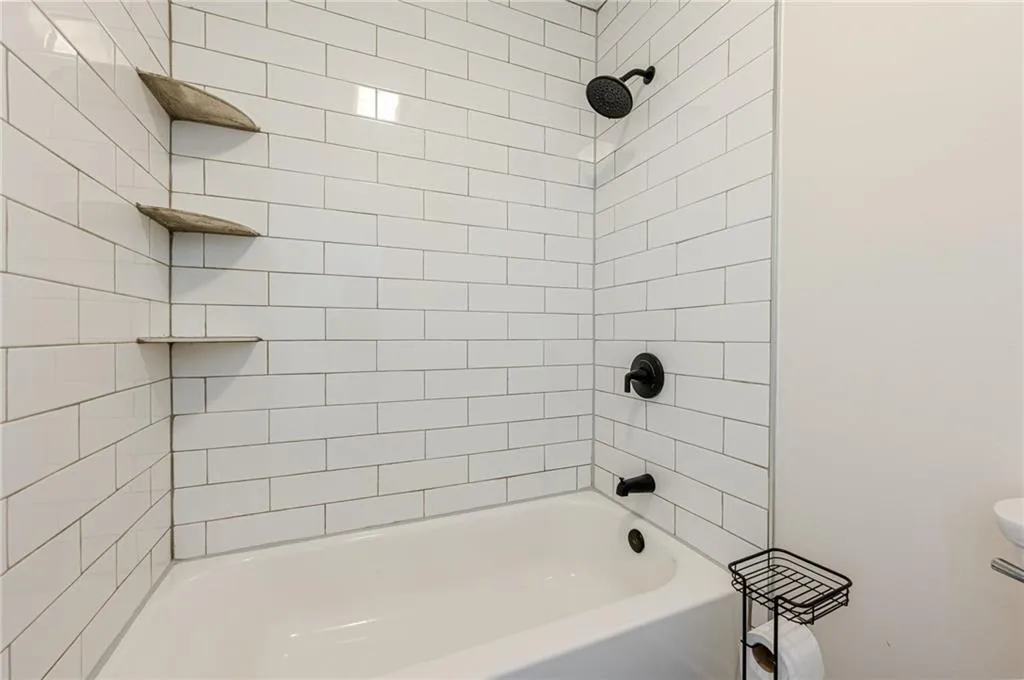 6008 Wingate Way Unit 6008, Atlanta, Georgia 30350, 1 Bedroom Bedrooms, ,1 BathroomBathrooms,Residential,Sold,6008 Wingate Way Unit 6008,7760926