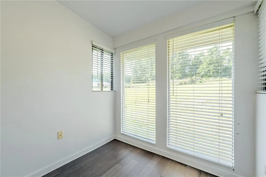 6008 Wingate Way Unit 6008, Atlanta, Georgia 30350, 1 Bedroom Bedrooms, ,1 BathroomBathrooms,Residential,Sold,6008 Wingate Way Unit 6008,7760926
