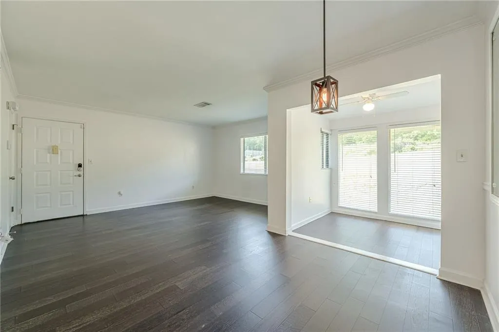 6008 Wingate Way Unit 6008, Atlanta, Georgia 30350, 1 Bedroom Bedrooms, ,1 BathroomBathrooms,Residential,Sold,6008 Wingate Way Unit 6008,7760926
