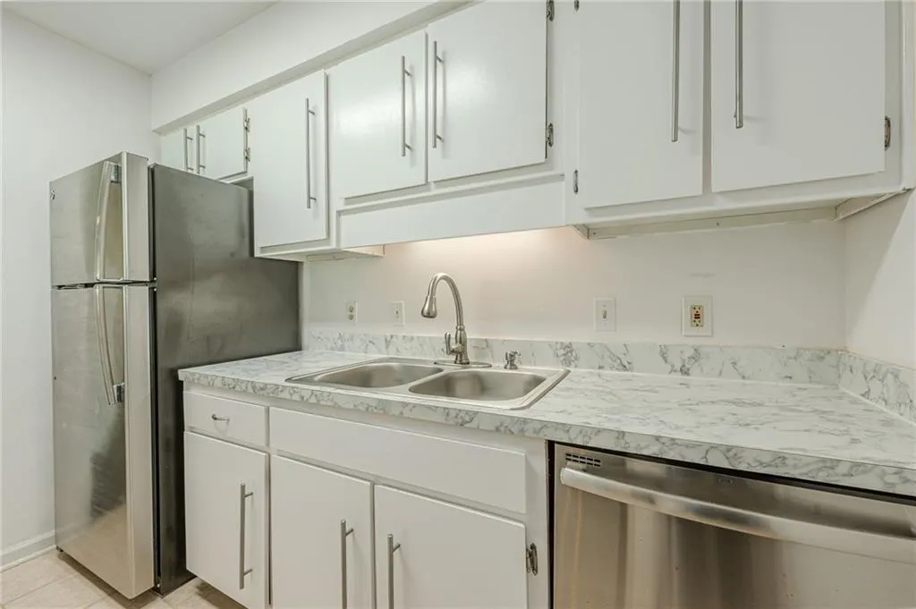 6008 Wingate Way Unit 6008, Atlanta, Georgia 30350, 1 Bedroom Bedrooms, ,1 BathroomBathrooms,Residential,Sold,6008 Wingate Way Unit 6008,7760926