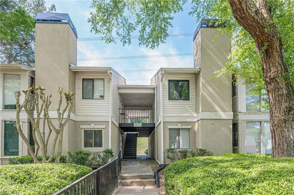 6008 Wingate Way Unit 6008, Atlanta, Georgia 30350, 1 Bedroom Bedrooms, ,1 BathroomBathrooms,Residential,Sold,6008 Wingate Way Unit 6008,7760926