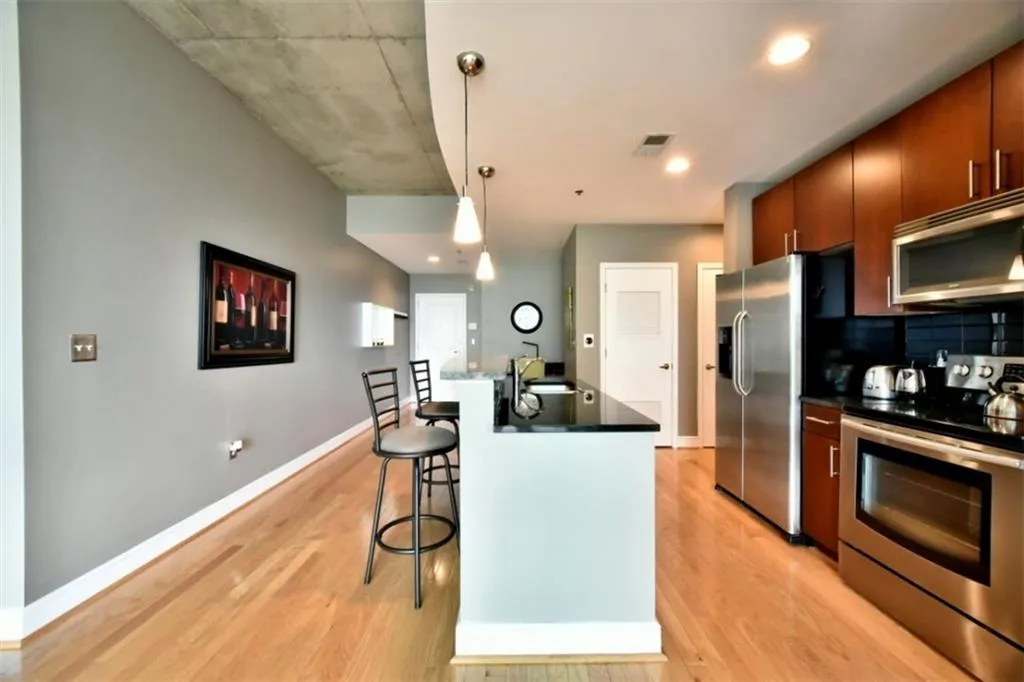 950 W Peachtree Street Nw Unit 913, Atlanta, Georgia 30309, 1 Bedroom Bedrooms, ,1 BathroomBathrooms,Residential,Sold,950 W Peachtree Street Nw Unit 913,5730067