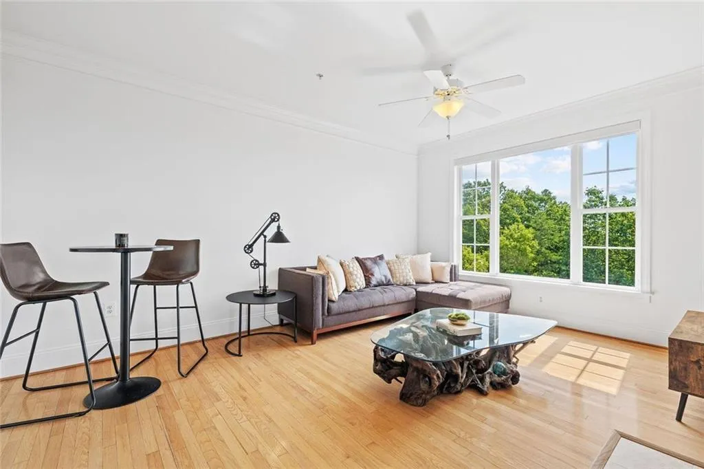 4100 Paces Walk Se Unit 4406, Atlanta, Georgia 30339, 3 Bedrooms Bedrooms, ,2 BathroomsBathrooms,Residential,For Sale,4100 Paces Walk Se Unit 4406,7567683