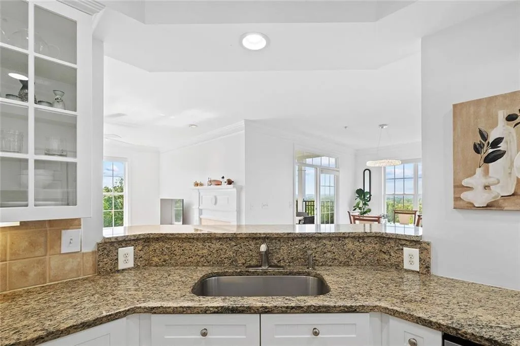 4100 Paces Walk Se Unit 4406, Atlanta, Georgia 30339, 3 Bedrooms Bedrooms, ,2 BathroomsBathrooms,Residential,For Sale,4100 Paces Walk Se Unit 4406,7567683