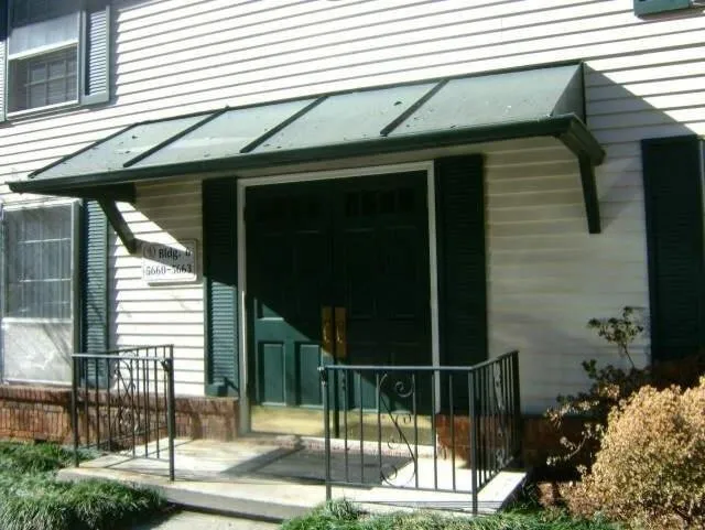 5645 Kingsport Drive Unit 8, Sandy Springs, Georgia 30342, 2 Bedrooms Bedrooms, ,1 BathroomBathrooms,Residential,Sold,5645 Kingsport Drive Unit 8,6605054
