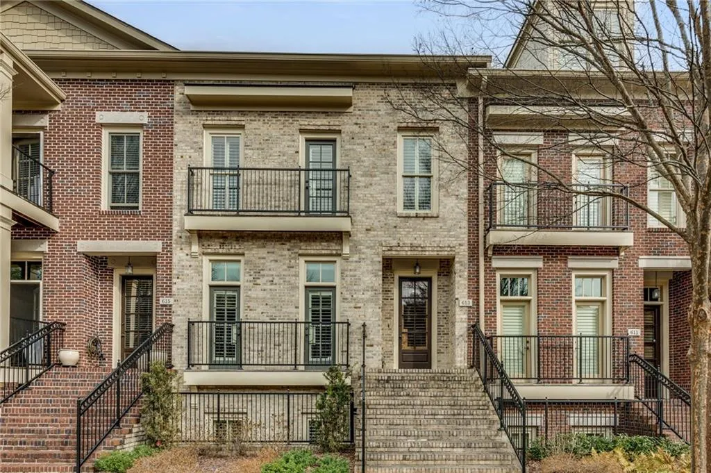 613 Riverlawn Court Unit 23, Atlanta, Georgia 30339, 3 Bedrooms Bedrooms, ,3 BathroomsBathrooms,Residential,Sold,613 Riverlawn Court Unit 23,7158119